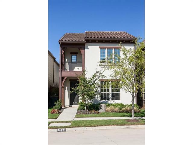 Foto del edificio - 629 Surrey Ln