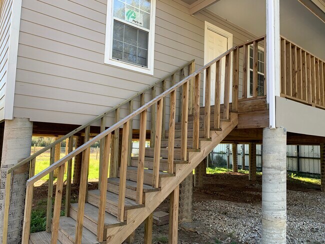 Foto del edificio - 1420 Green Shadow Dr