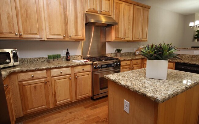 Foto del edificio - Beautiful 3 bed/2.5 bath in Westminster! Available 9/1!