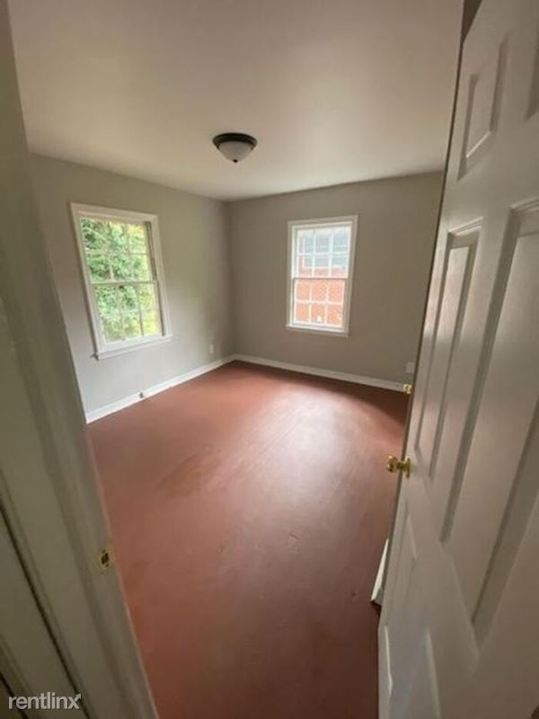 Building Photo - 2 br, 1 bath House - 1413 Hateras Ave