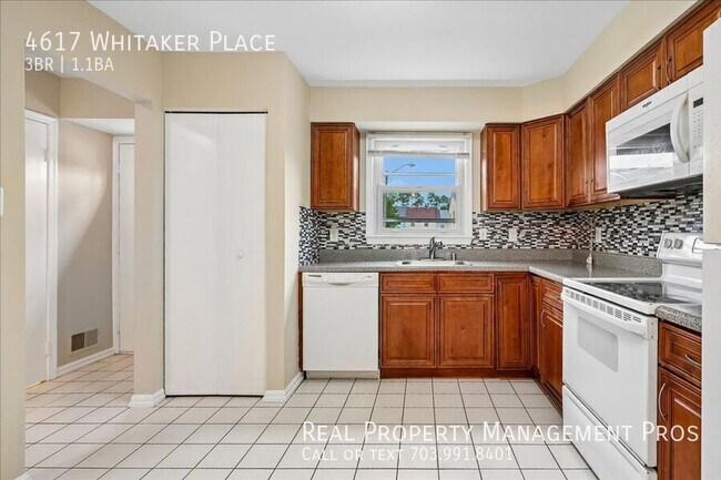 Building Photo - 4617 Whitaker Pl
