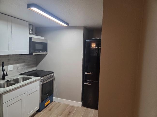 Photo - 918 S Pennsylvania St Apartment