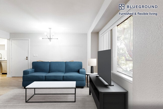 Building Photo - 11208 S Western Ave