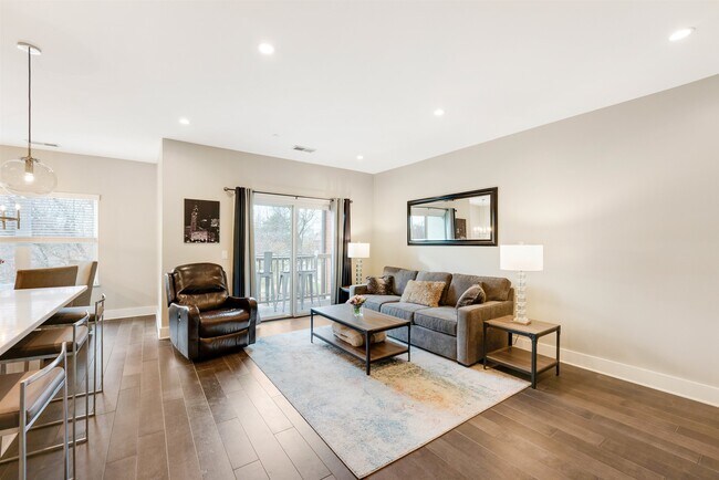 Foto del edificio - 47 Buttles Ave