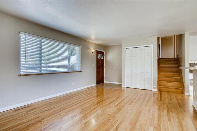Foto del edificio - 5155 Omega Way, Colorado Springs, CO, 80917
