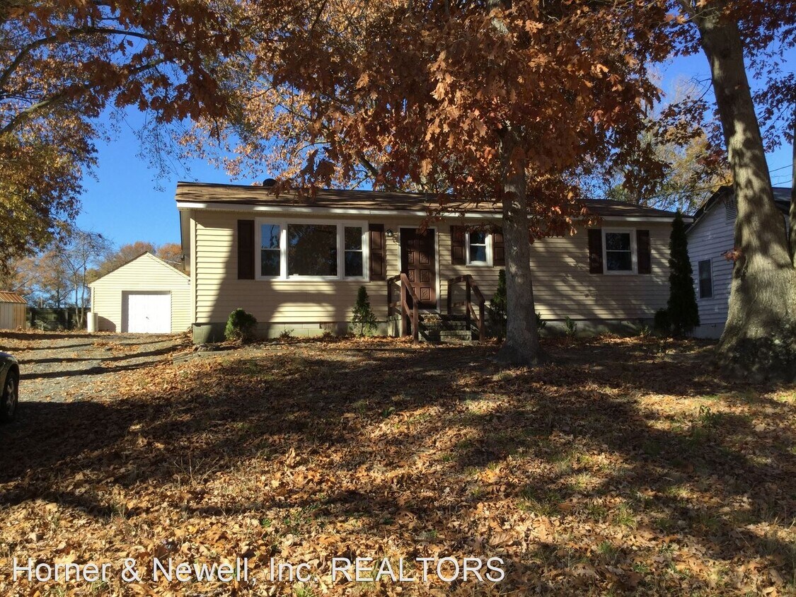 Primary Photo - 4 br, 2 bath House - 2802 Ida Avenue