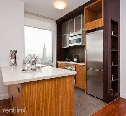 Primary Photo - 600 W 42nd St