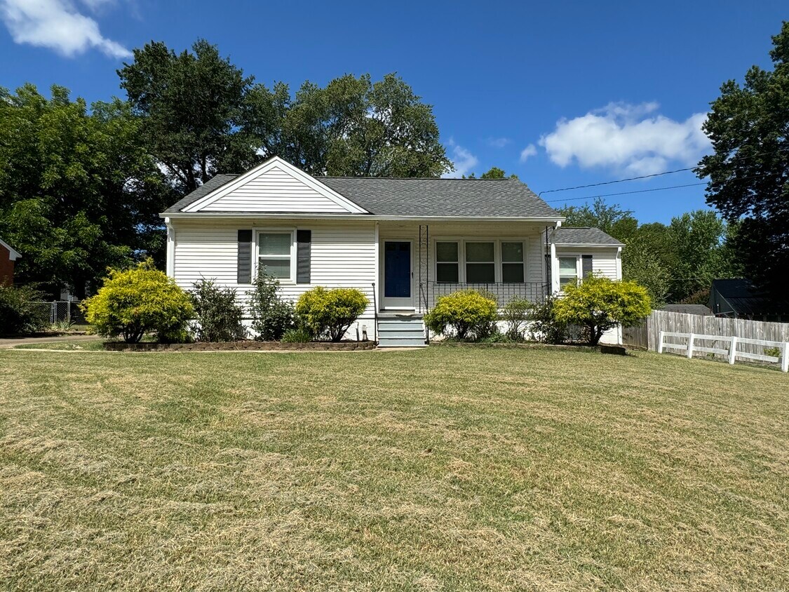 Foto principal - 2712 Layden St