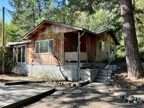 Building Photo - 784 Murphy Creek Rd
