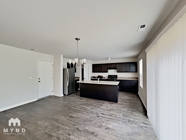 Foto del edificio - 126 Forest Bend Way