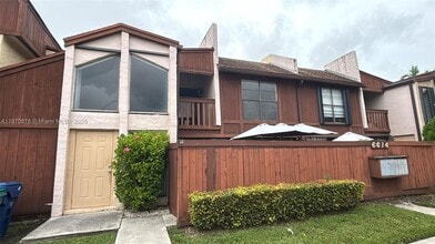 Building Photo - 6614 SW 114th Pl