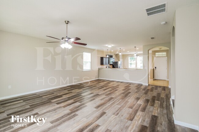 Building Photo - 3310 Hidden Meadows Ct