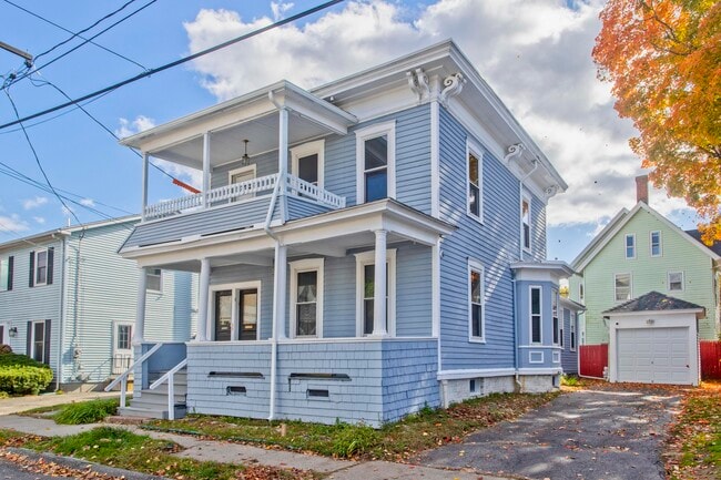 Foto del edificio - 23 Pleasant St