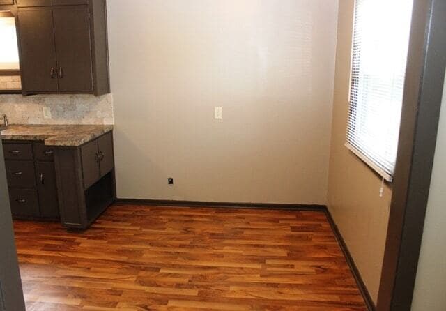 Building Photo - 1251 N Woodlawn Blvd