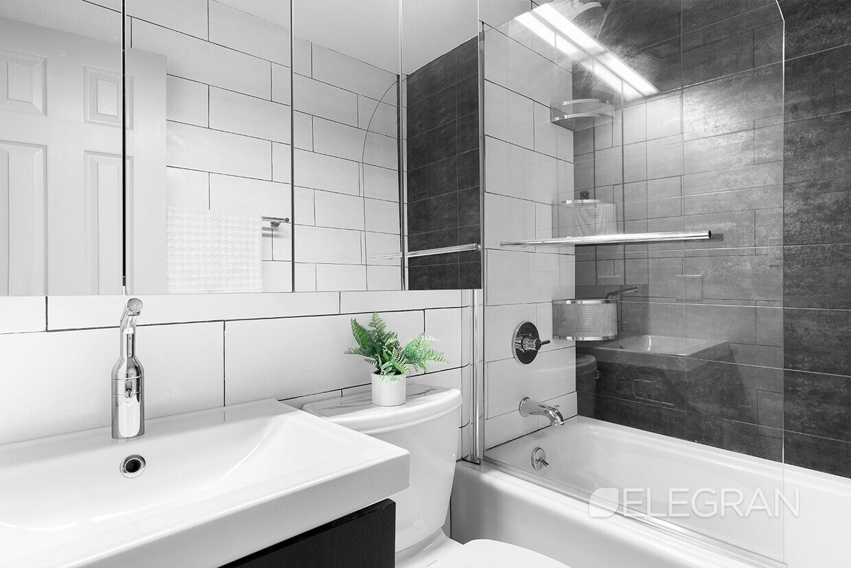 Foto principal - 560 State St