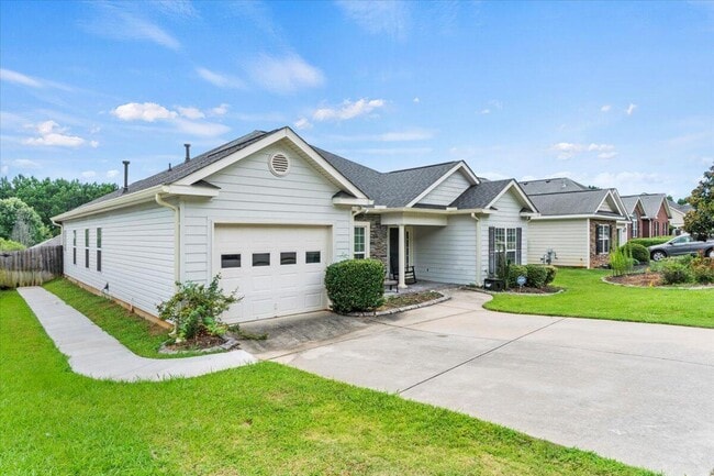 Building Photo - 676 Ventana Dr