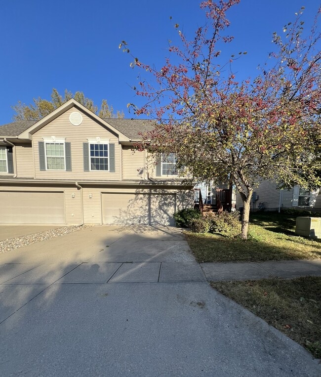 Building Photo - 2539 Catskill Ct