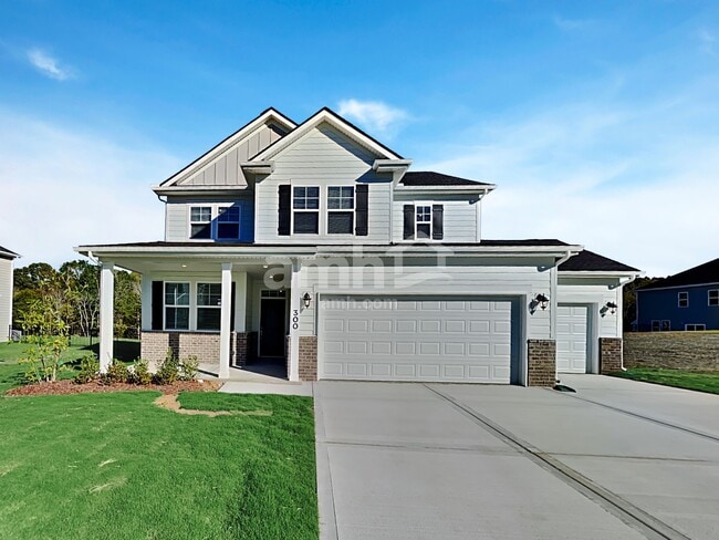 Building Photo - 300 Sharpe Ct