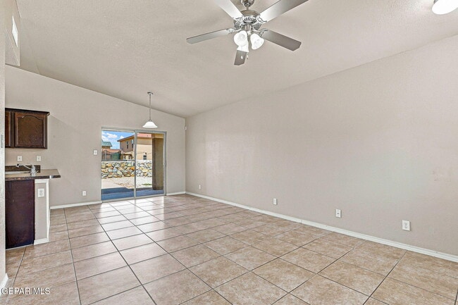 Building Photo - 12885 Hueco Mine Dr