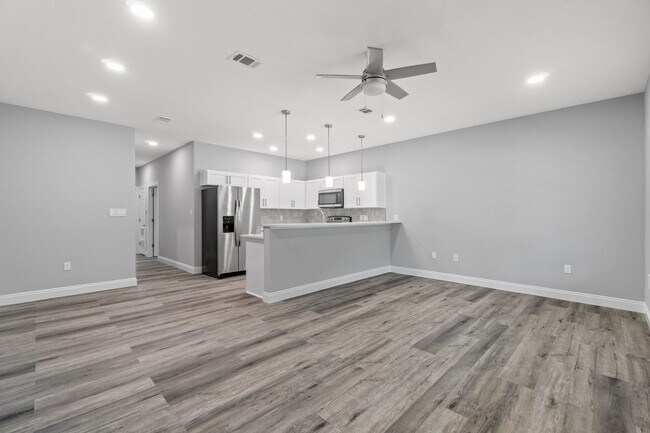 Foto del edificio - 108 Don Bishop Rd