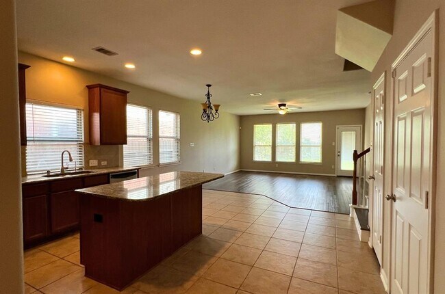 Foto del edificio - 15919 Angler Bend Dr