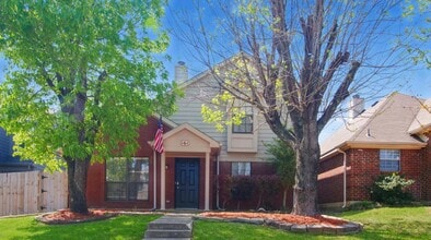 Building Photo - 162 Hunter Dr