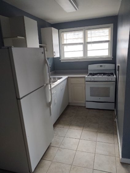 Building Photo - 421 Braddock Ave