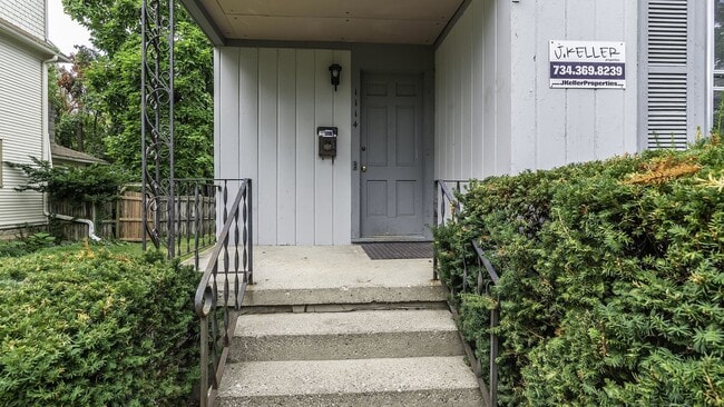 Building Photo - 1114 S Forest Ave