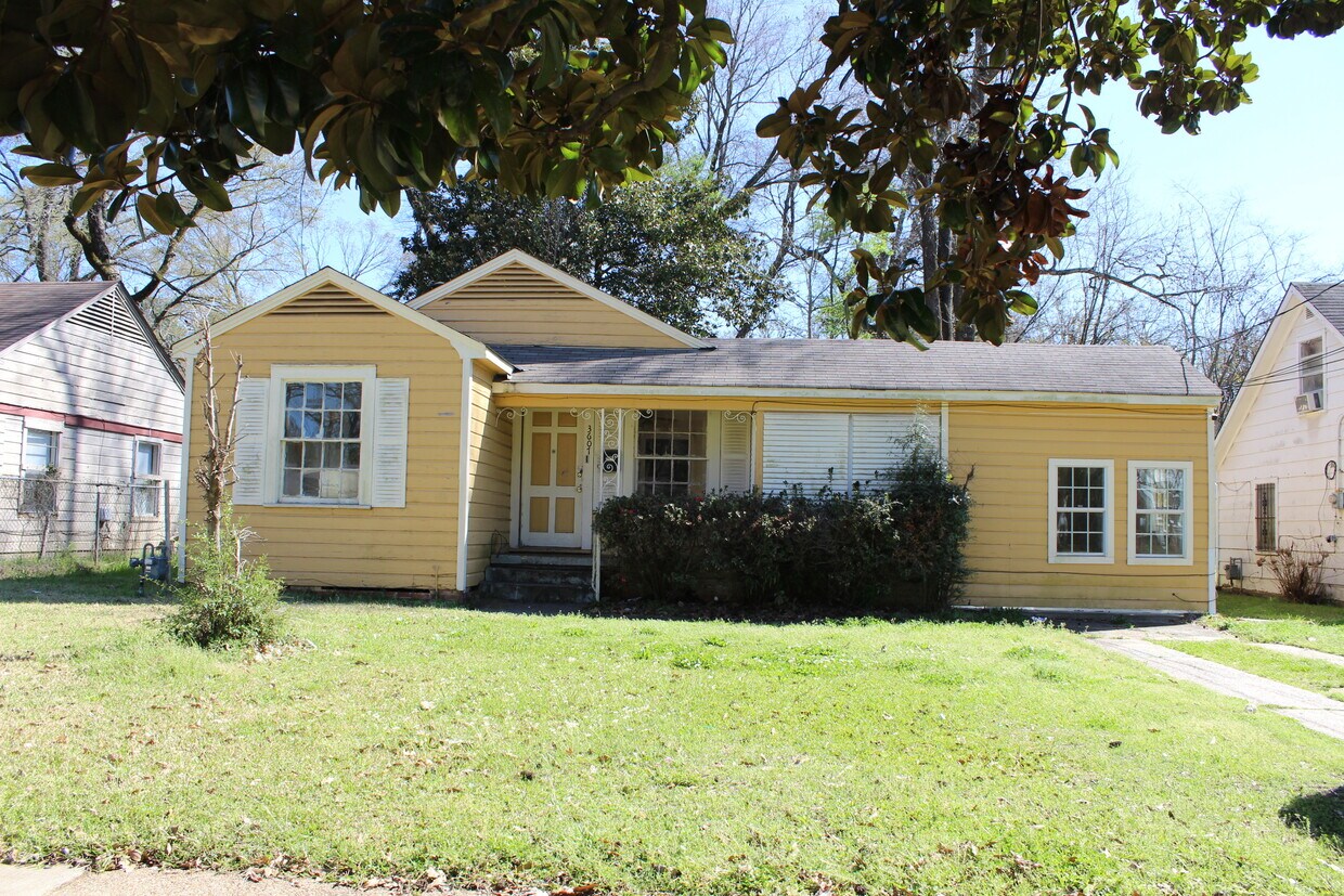 Primary Photo - 3607 Jackson St