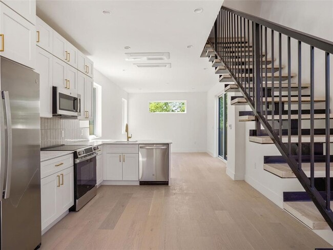 Foto del edificio - 2609 Davis Ln