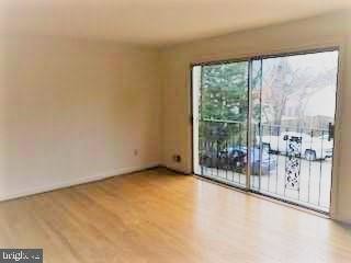 Foto del edificio - 934 S George Mason Dr