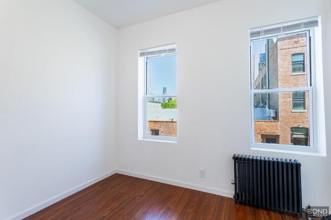 Building Photo - 1 bedroom in Brooklyn NY 11222