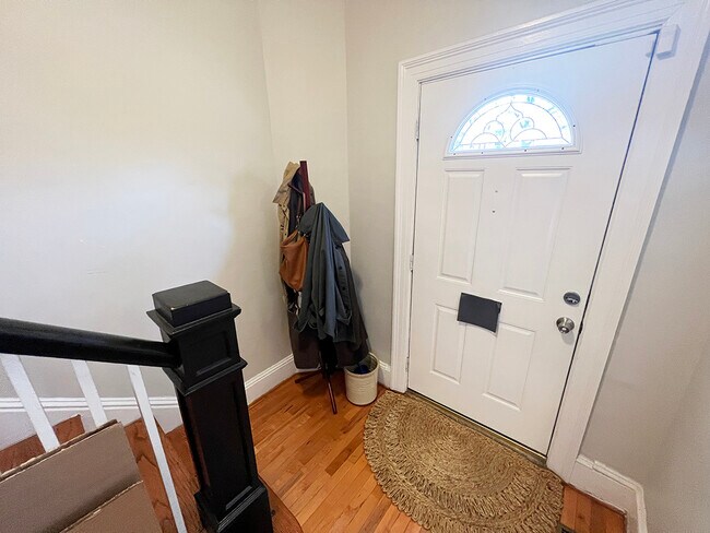 Foto del edificio - 2104 2nd St NW