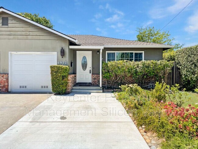 Photo - 4937 Union Ave Apartment