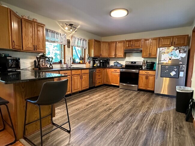 Foto del edificio - 46 Prodell Rd