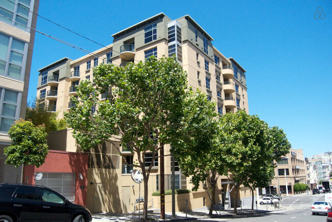 The Washington Street view of the building. - 1800 Washington Street