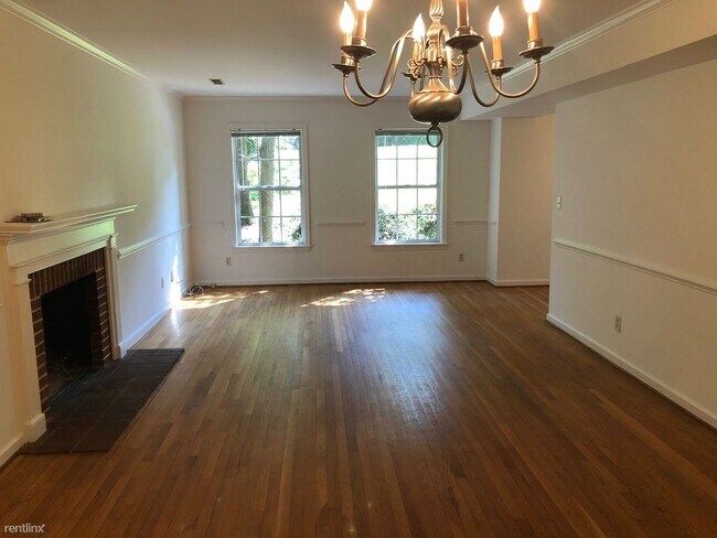 Foto del edificio - 3 br, 2 bath House - 3176 Crossfield Lane