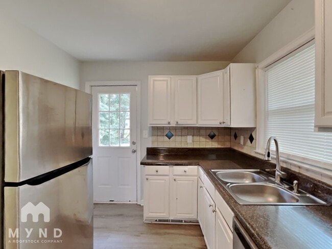 Foto del edificio - 837 Northview Dr