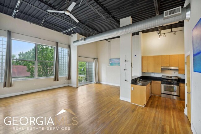 Foto del edificio - 15 Waddell St NE