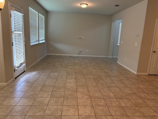Foto del edificio - 372 Eagle Brook Ln