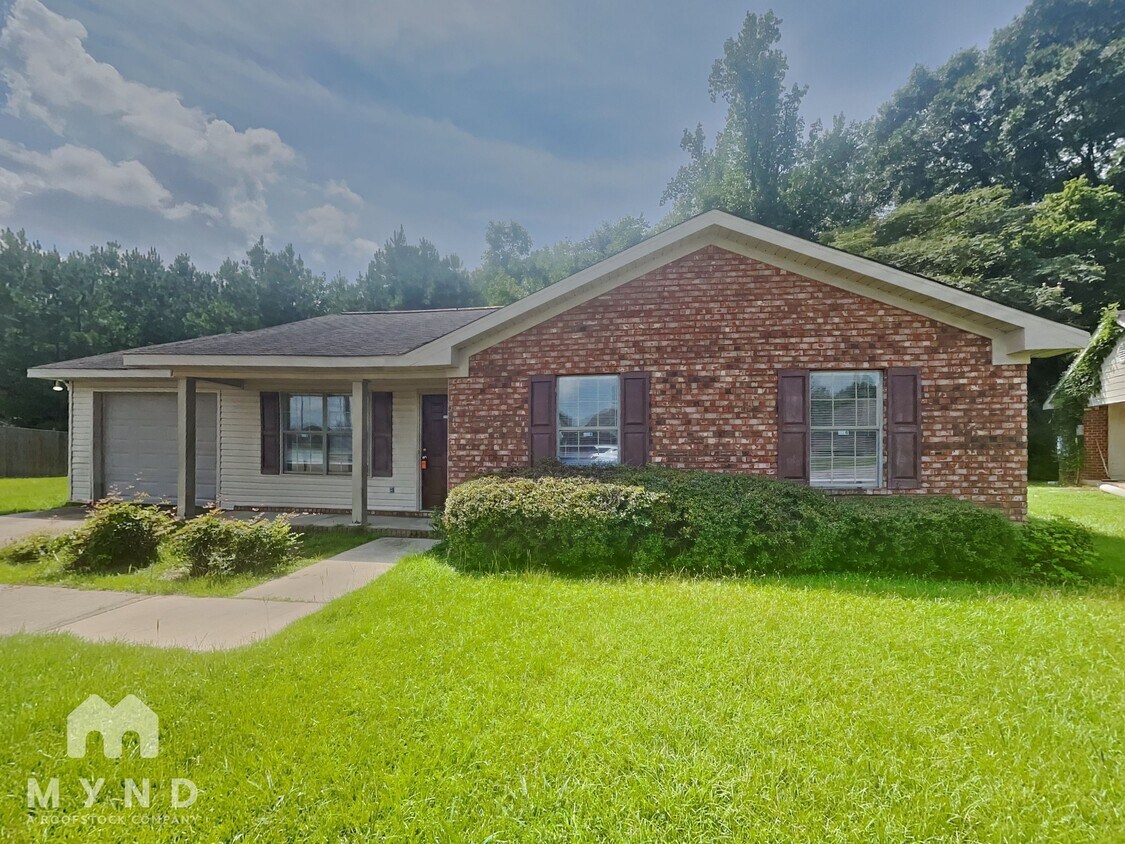 Primary Photo - 2263 Reece Blvd