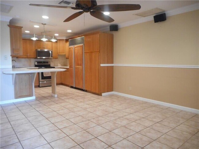 Foto del edificio - 1660 NE 29th St