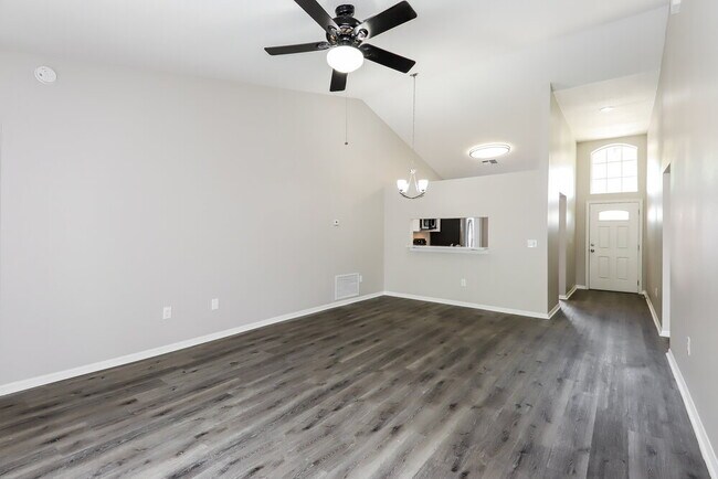 Foto del edificio - 206 Lookout Dr