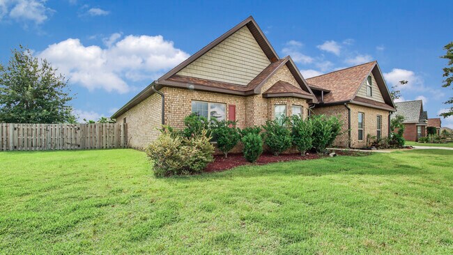 Building Photo - 3809 Whitehead Blvd