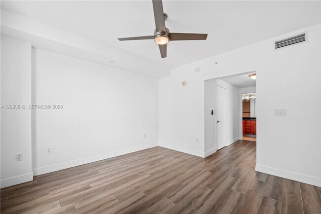 Building Photo - 7350 SW 89th St