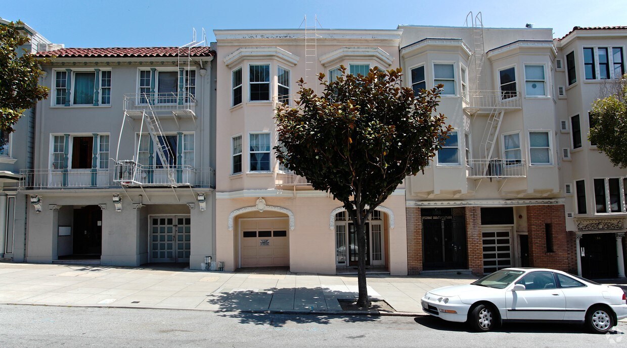 Building Photo - 185 Dolores St