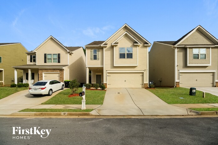 Primary Photo - 44 Southwind Cir