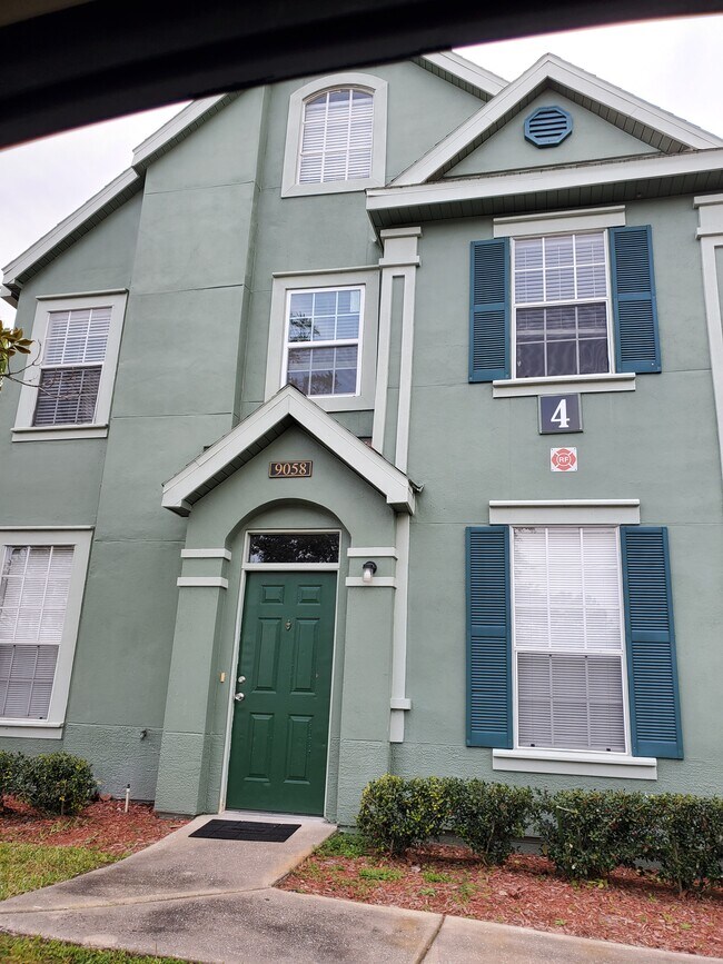 Foto del edificio - 9058 Lake Chase Island Way