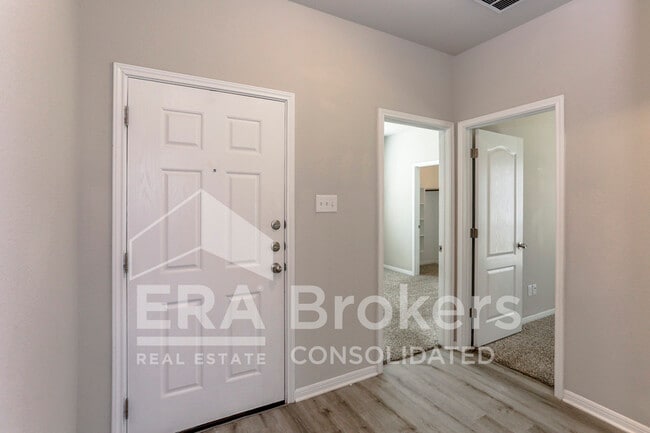Building Photo - 1236 Grand Oak Trl