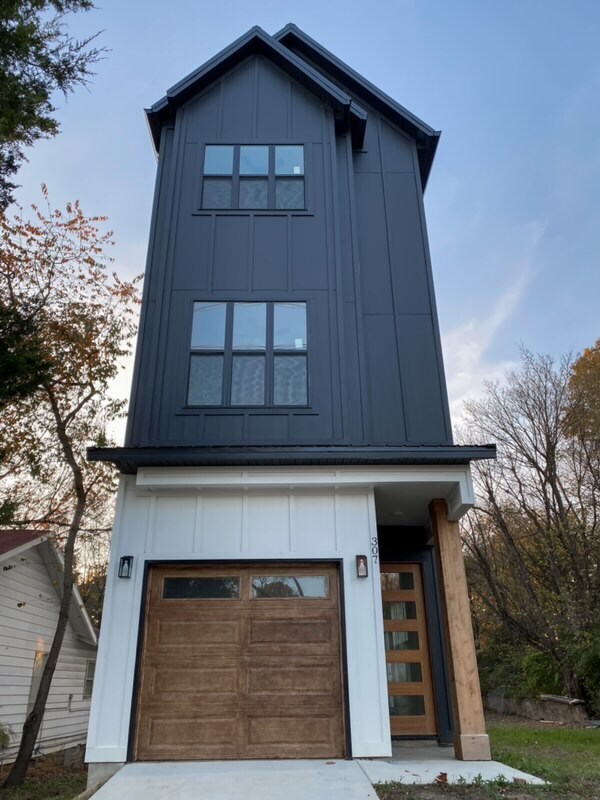 Foto del edificio - 307 S School Ave